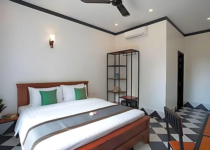 Noni Tree Hostel Siem Reap